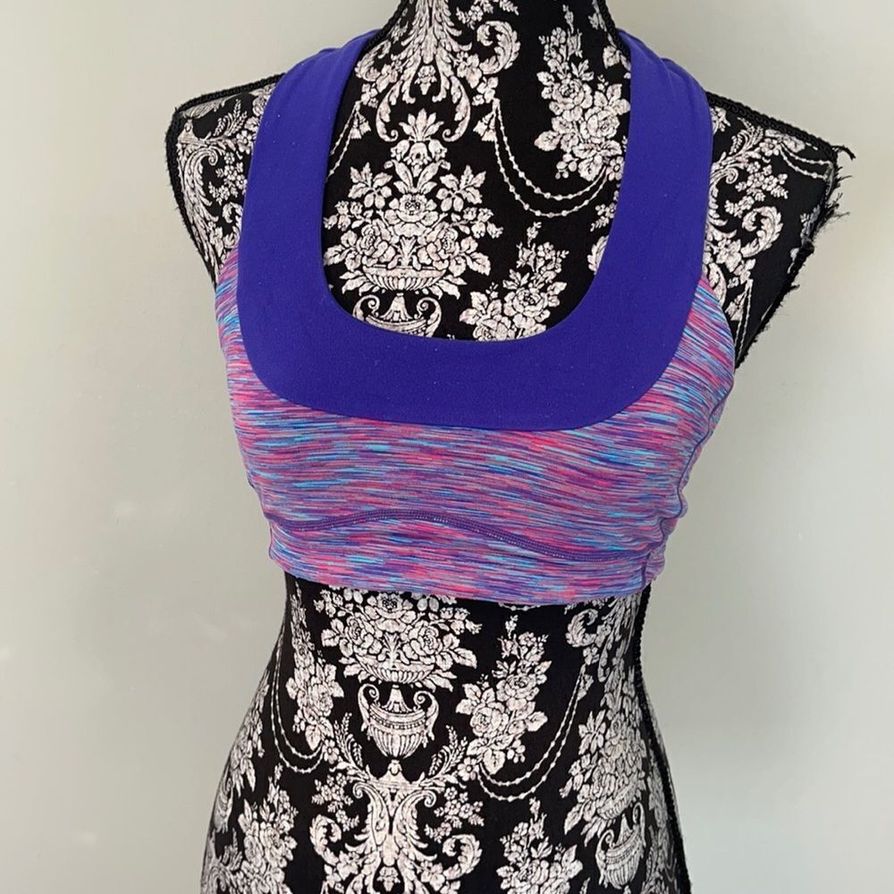 Lululemon size 6 bra